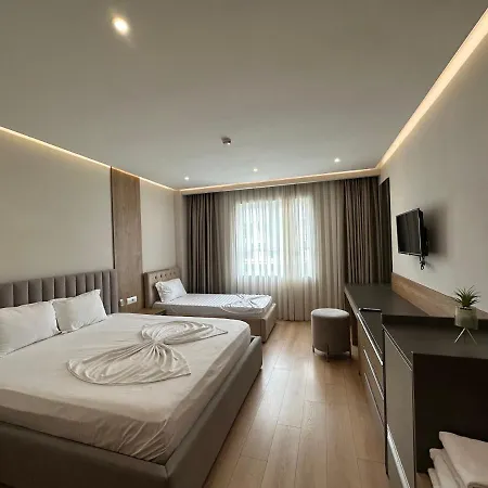 Colis Resort