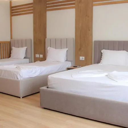 Colis Resort Kamez