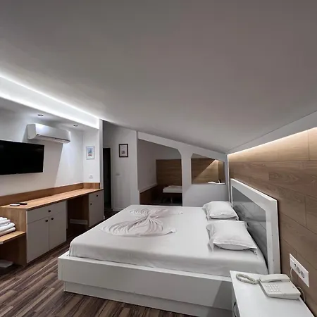 Colis Tirana