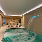 منتجع Colis *